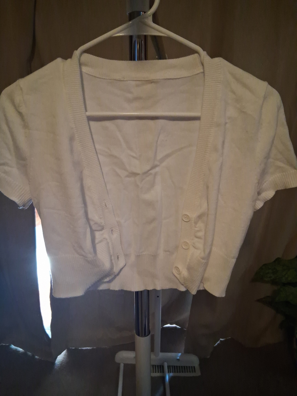 Cropped White Short-Sleeve Button Cardigan for Women